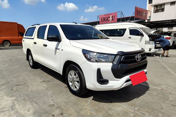 REVO 2WD 2020 2.4 MID AT DOUBLE CAB WHITE  1016 full