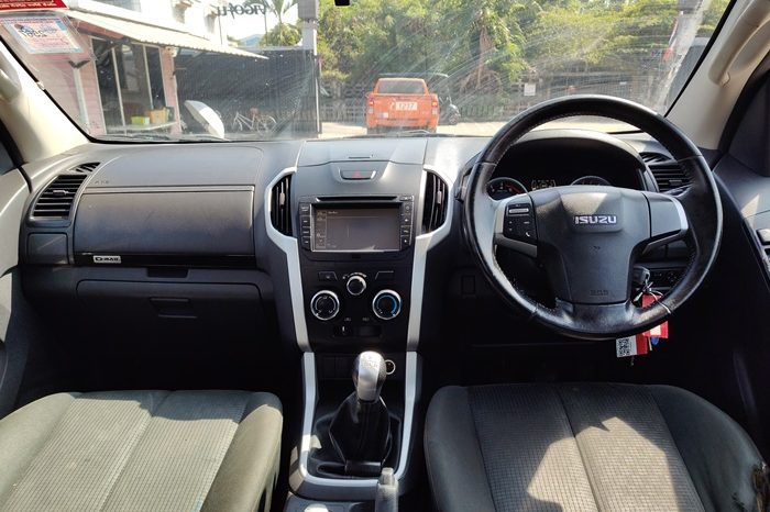 ISUZU 4WD 2019 3.0 MT DOUBLE CAB SILVER  2267 full