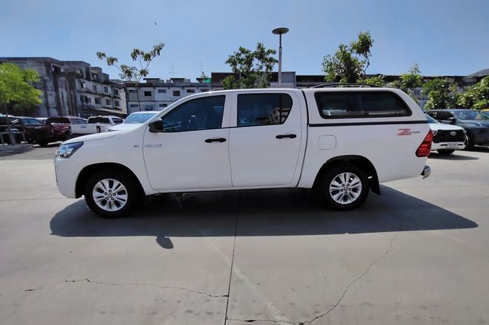 REVO 2WD 2020 2.4 MID AT DOUBLE CAB WHITE  2577 full