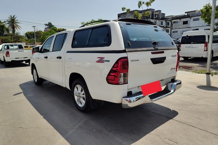 REVO 2WD 2020 2.4 MID AT DOUBLE CAB WHITE  2577 full