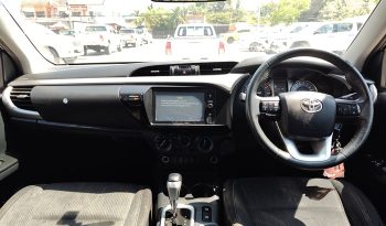 REVO 2WD 2020 2.4 MID AT DOUBLE CAB WHITE  2577 full