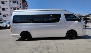 TOYOTA 2WD 2019 3.0 MT COMMUTER SILVER  7138 full
