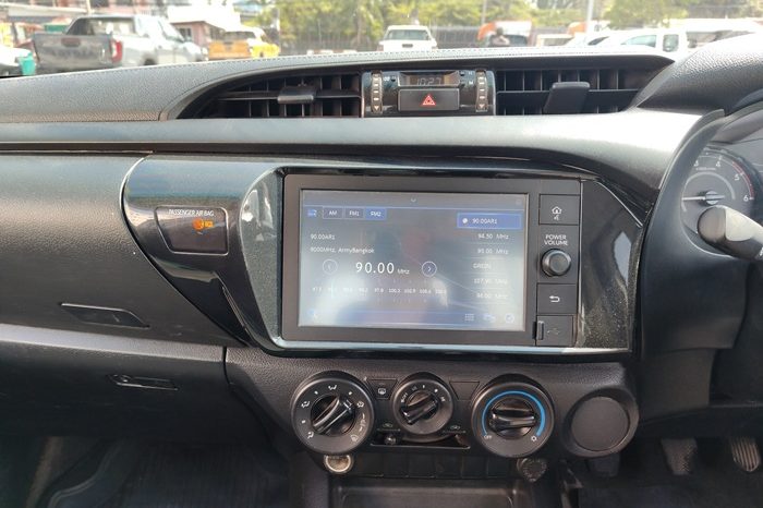 REVO 2WD 2022 2.4 ENTRY MT SMART CAB WHITE  2334 full