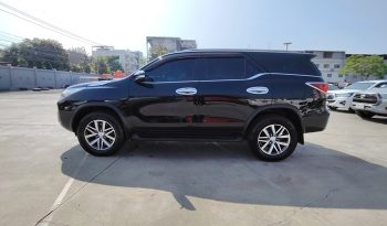TOYOTA 4WD 2015 2.8V AT FORTUNER BLACK  8641 full