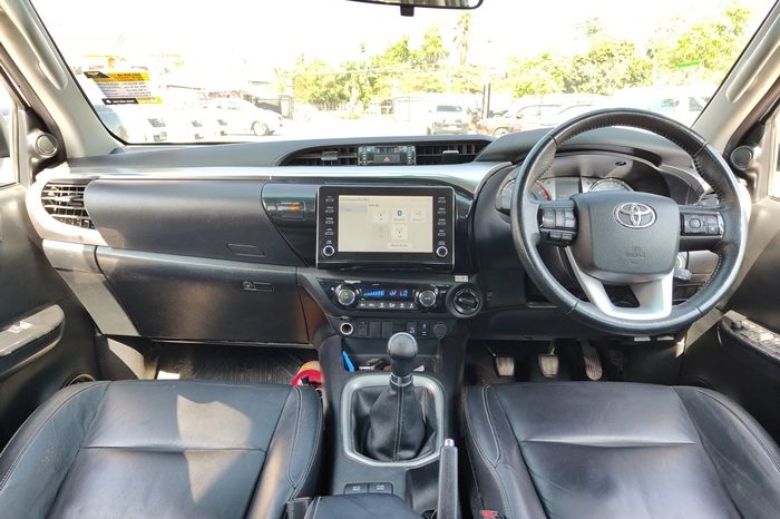 REVO 4WD 2020 2.8G MT DOUBLE CAB SILVER  7250 full
