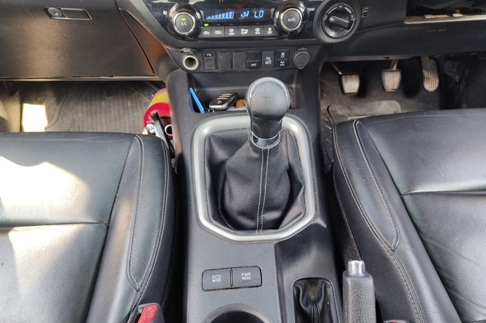REVO 4WD 2020 2.8G MT DOUBLE CAB SILVER  7250 full
