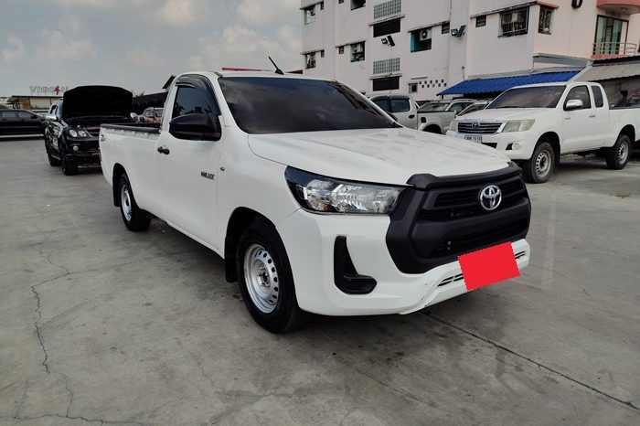 REVO 2WD 2022 2.4 ENTRY MT STANDARD WHITE  8271 full