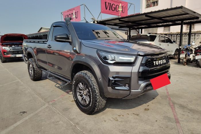 REVO 4WD 2019 2.8J MT STANDARD DARK GREY  8778 full