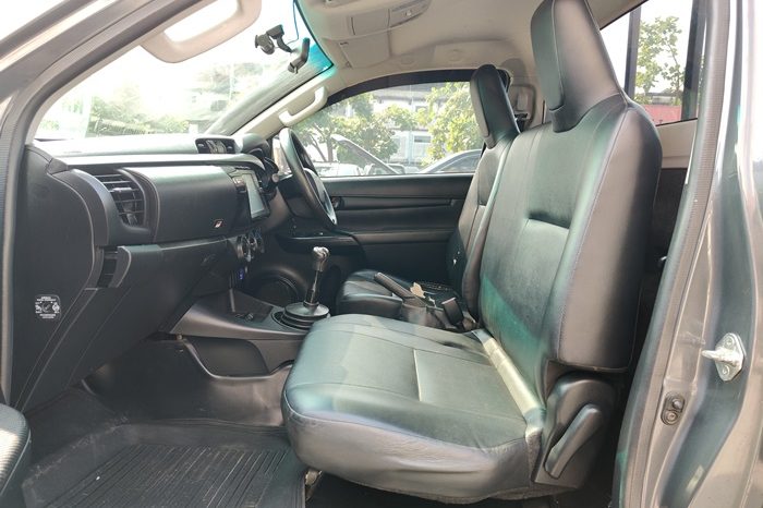 REVO 4WD 2019 2.8J MT STANDARD DARK GREY  8778 full