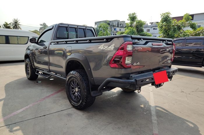 REVO 4WD 2019 2.8J MT STANDARD DARK GREY  8778 full