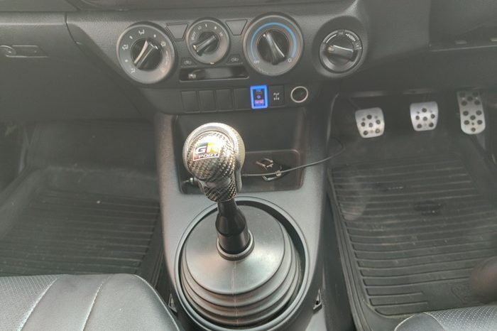 REVO 4WD 2019 2.8J MT STANDARD DARK GREY  8778 full