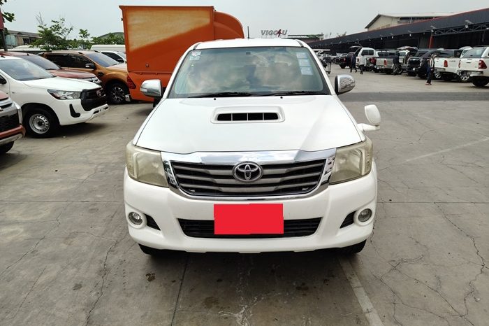 VIGO 4WD 2013 2.5E MT DOUBLE CAB WHITE  7633 full