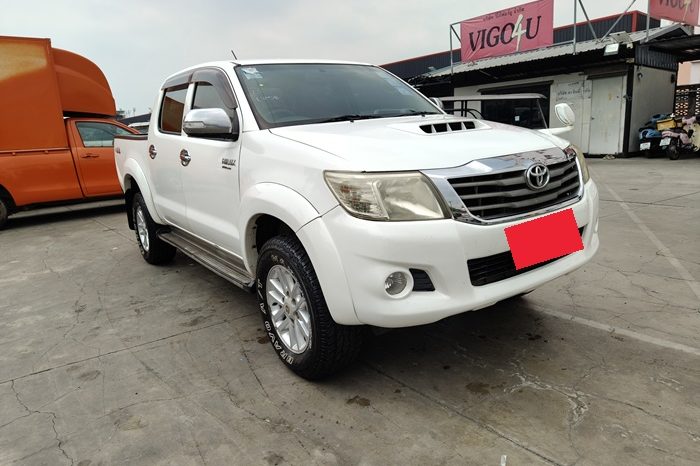 VIGO 4WD 2013 2.5E MT DOUBLE CAB WHITE  7633 full
