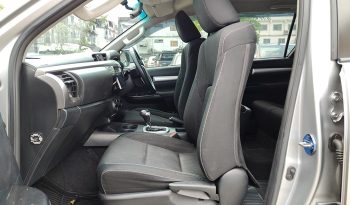 REVO PRE 2019 2.4E AT DOUBLE CAB SILVER  5717 full