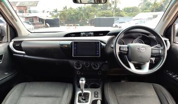 REVO PRE 2019 2.4E AT DOUBLE CAB SILVER  5717 full