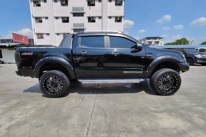 FORD 4WD 2019 2.0 AT DOUBLE CAB BLACK  602 full