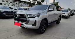 REVO 4WD 2021 2.4 MID MT SMART CAB SILVER  2973