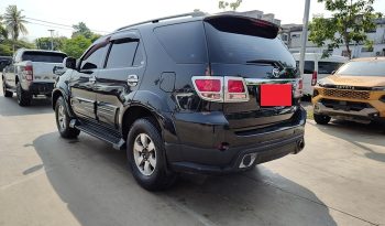 TOYOTA 4WD 2005 2.7V AT FORTUNER BLACK  99 full