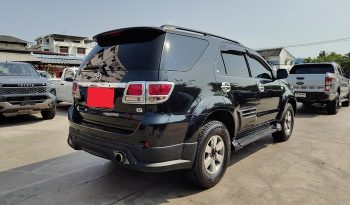 TOYOTA 4WD 2005 2.7V AT FORTUNER BLACK  99 full