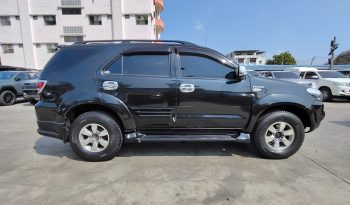 TOYOTA 4WD 2005 2.7V AT FORTUNER BLACK  99 full