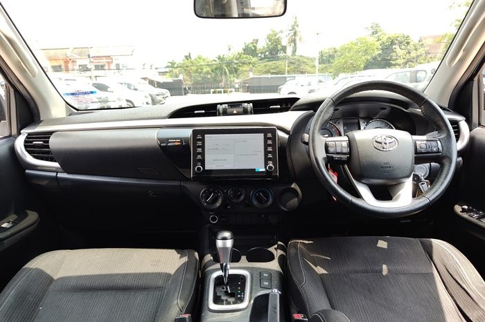 REVO PRE 2020 2.4 MID AT DOUBLE CAB BLACK  4908 full