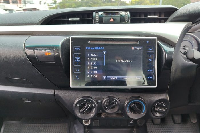 REVO 4WD 2019 2.4E MT SMART CAB WHITE  4903 full