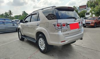 TOYOTA 4WD 2012 3.0V AT FORTUNER SILVER  9936 full