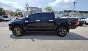 REVO PRE 2018 2.4E AT DOUBLE CAB BLACK  3896 full