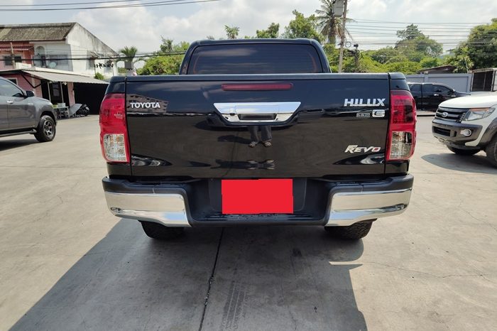 REVO PRE 2018 2.4E AT DOUBLE CAB BLACK  3896 full