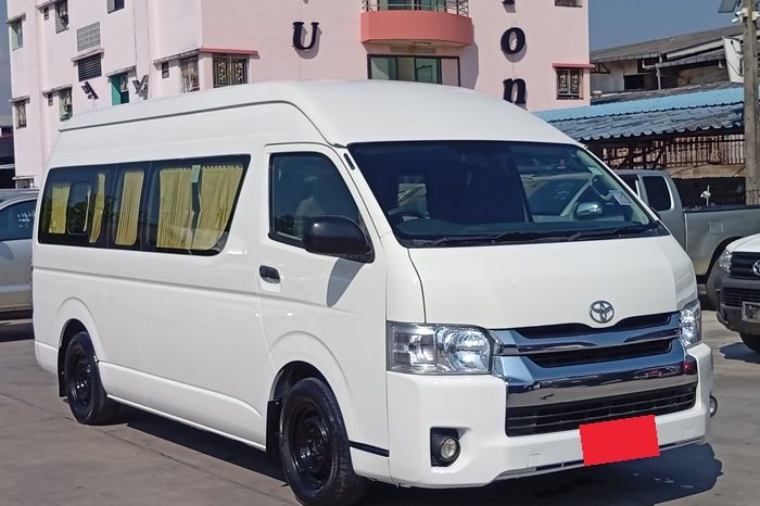 TOYOTA 2WD 2019 2.7 MT COMMUTER WHITE  5129 full