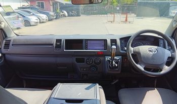 TOYOTA 2WD 2019 2.7 MT COMMUTER WHITE  5129 full