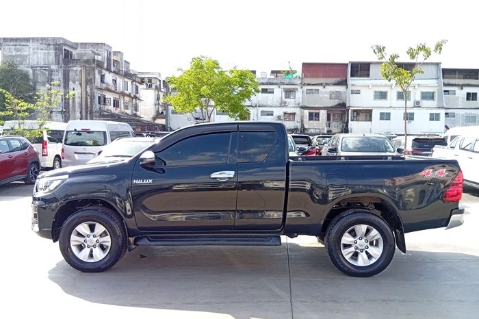 REVO 4WD 2018 2.8G MT SMART CAB BLACK  8508 full
