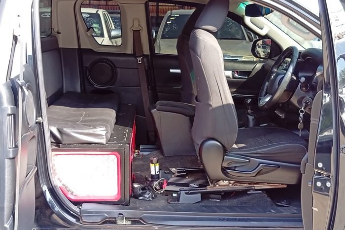 REVO 4WD 2018 2.8G MT SMART CAB BLACK  8508 full