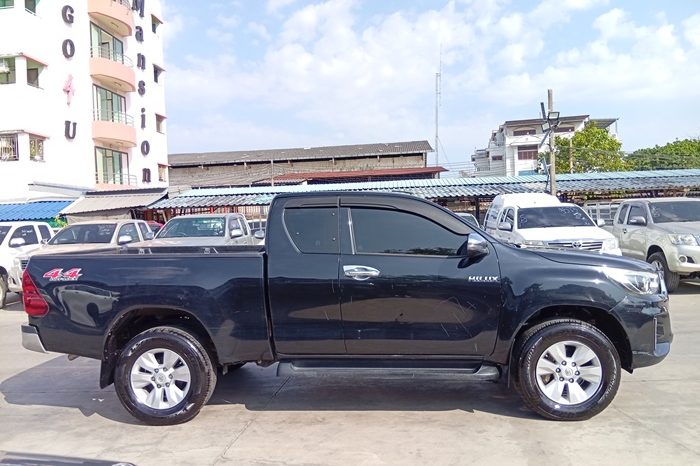 REVO 4WD 2018 2.8G MT SMART CAB BLACK  8508 full