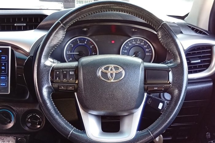 REVO 4WD 2018 2.8G MT SMART CAB BLACK  8508 full