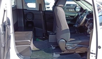 REVO 2WD 2018 2.4J MT SMART CAB WHITE  8680 full