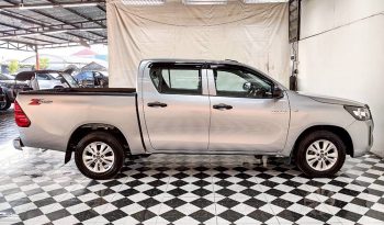 REVO 2WD 2020 2.4 MID AT DOUBLE CAB SILVER  1016 full