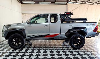 VIGO 4WD 2014 2.7J AT SMART CAB SILVER  1412 full