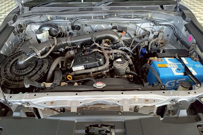 VIGO 4WD 2014 2.7J AT SMART CAB SILVER  1412 full