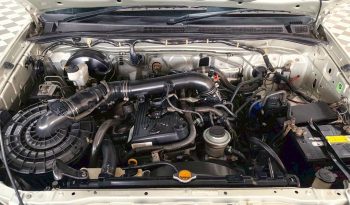 TOYOTA 4WD 2005 2.7V AT FORTUNER SILVER  151 full