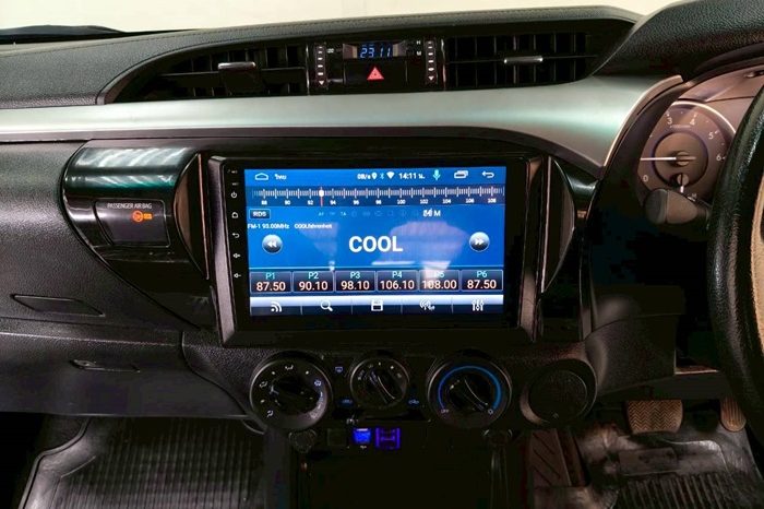 REVO PRE 2019 2.4E AT DOUBLE CAB DARK GREY  1616 full