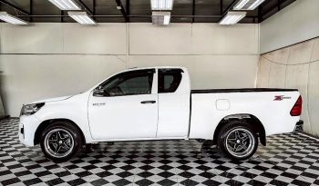 REVO 2WD 2019 2.4J MT SMART CAB WHITE  225 full
