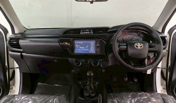 REVO 2WD 2022 2.4 ENTRY MT SMART CAB WHITE  2334 full