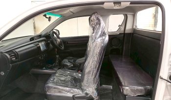 REVO 2WD 2022 2.4 ENTRY MT SMART CAB WHITE  2334 full