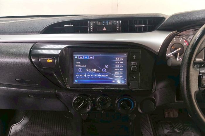 REVO 2WD 2020 2.4 MID AT DOUBLE CAB DARK GREY  2577 full