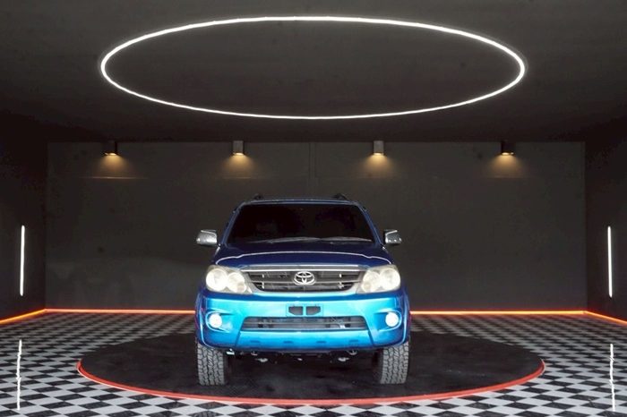 TOYOTA 4WD 2005 2.7V AT FORTUNER BLUE  2890 full