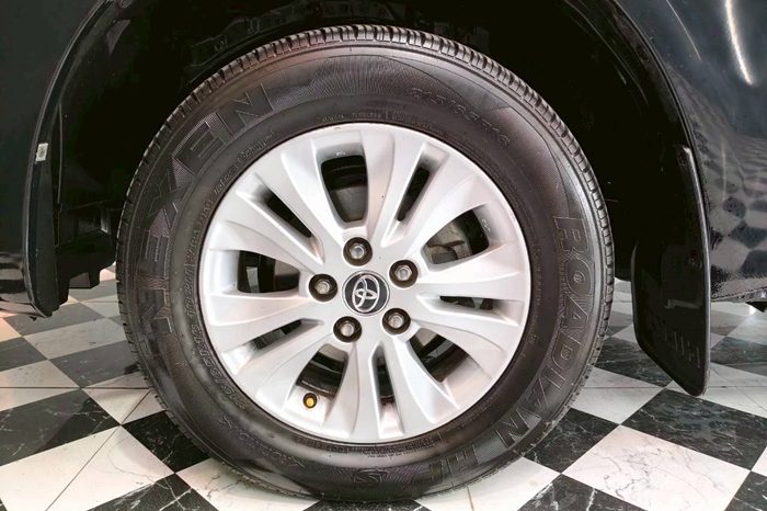 REVO 2WD 2020 2.4 MID AT DOUBLE CAB BLACK  2904 full