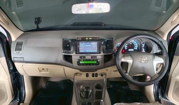 TOYOTA 4WD 2012 3.0V AT FORTUNER BLACK  2973 full