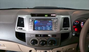 VIGO 4WD 2012 3.0G MT SMART CAB BLACK 3237 full