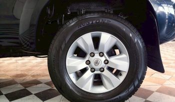 VIGO 4WD 2012 3.0G MT SMART CAB SILVER  3237 full